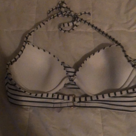 S-M Clothes - Picture 3 of 6